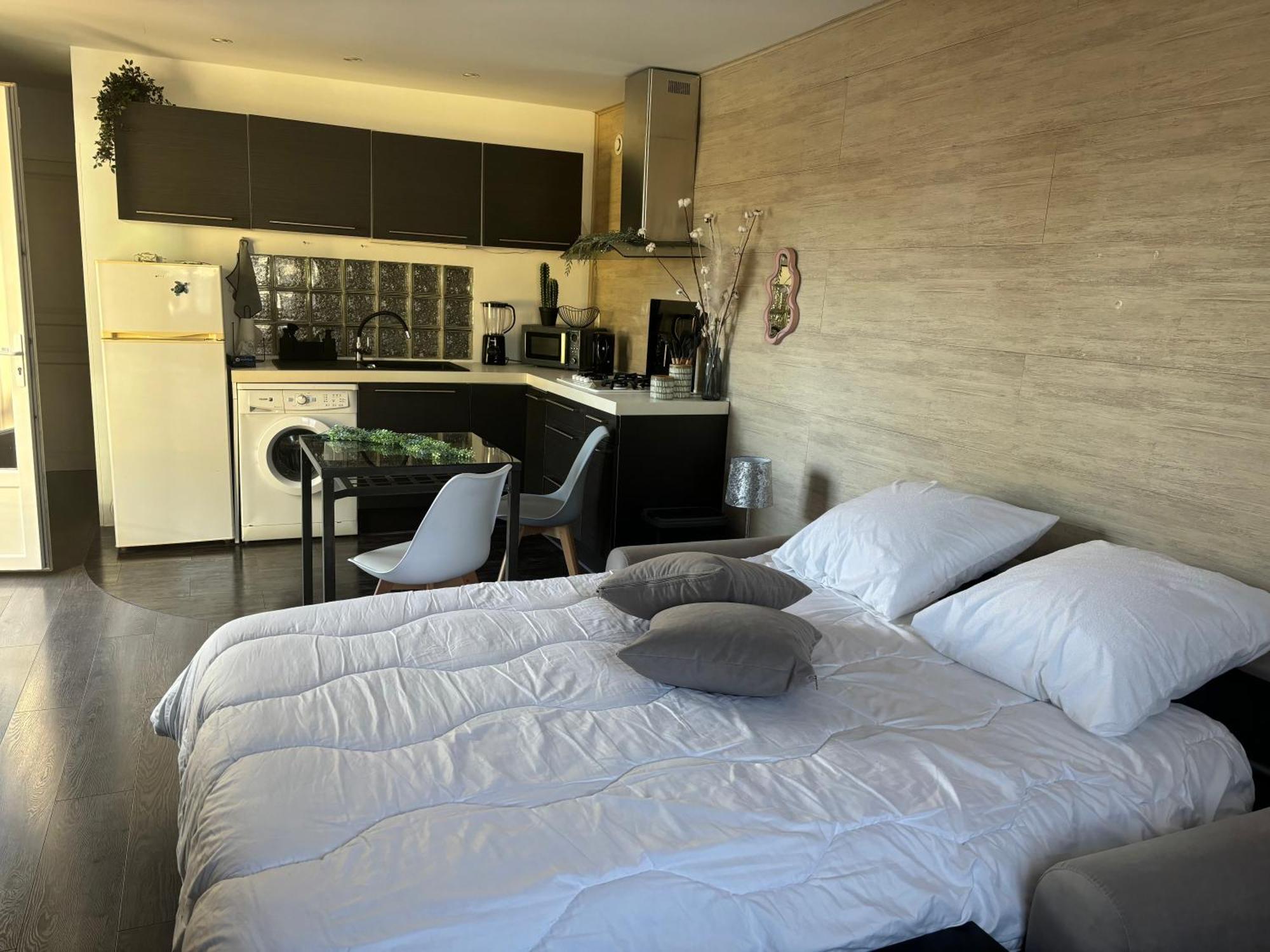 2 Personnes Apartment *